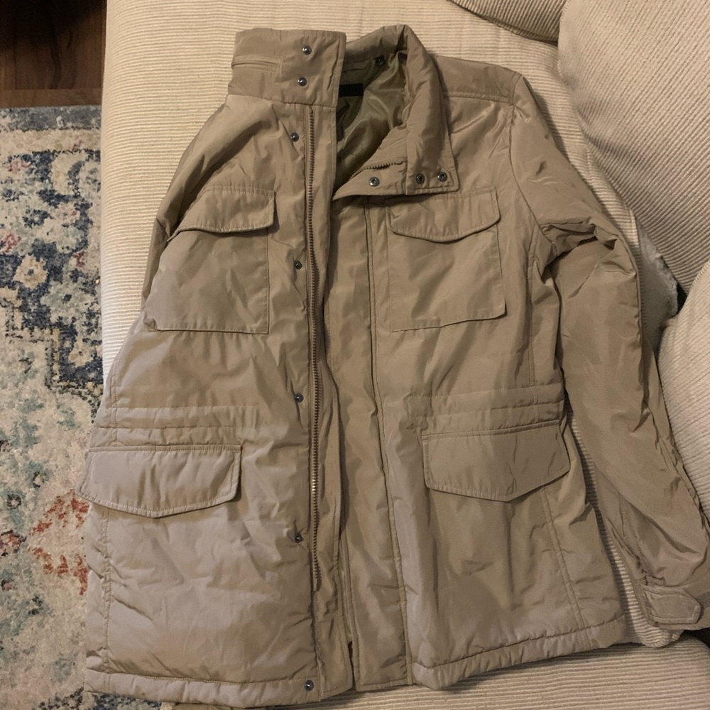 Men’s Large Kahki Colored Uniqlo Jacket (L)